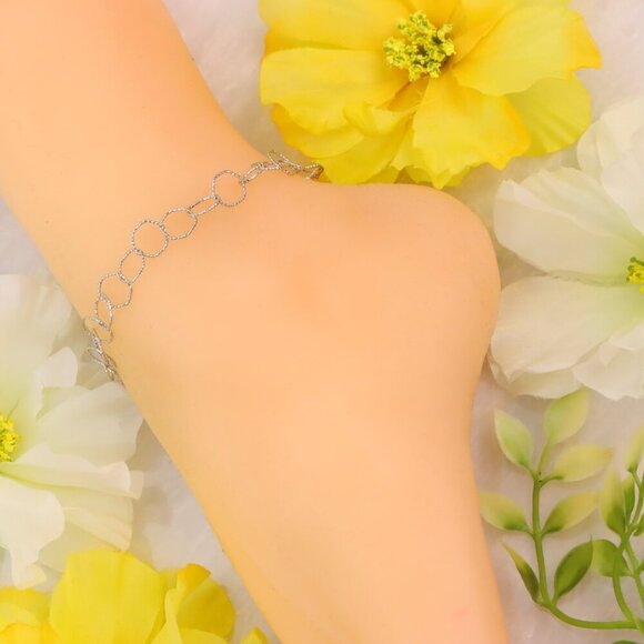 Minimalist Anklet, Sleek & Modern Design, Women’s Fashion, YC110406-A - Picture 9 of 10